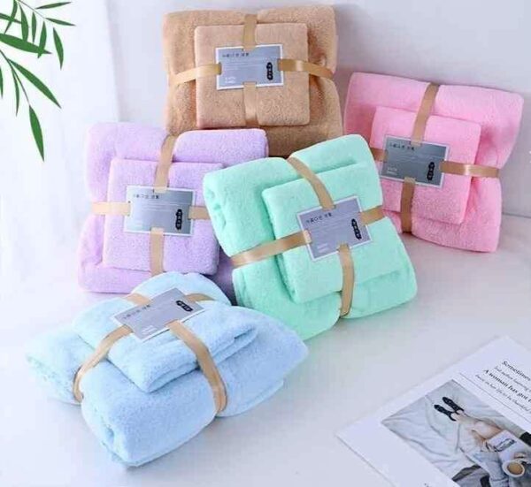 Cotton bath towel set, premium bath towel, quick-dry towel, absorbent towel Sri Lanka, luxury towel set, bathroom essentials.