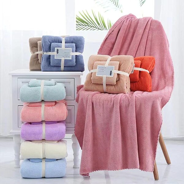 Cotton bath towel set, premium bath towel, quick-dry towel, absorbent towel Sri Lanka, luxury towel set, bathroom essentials.