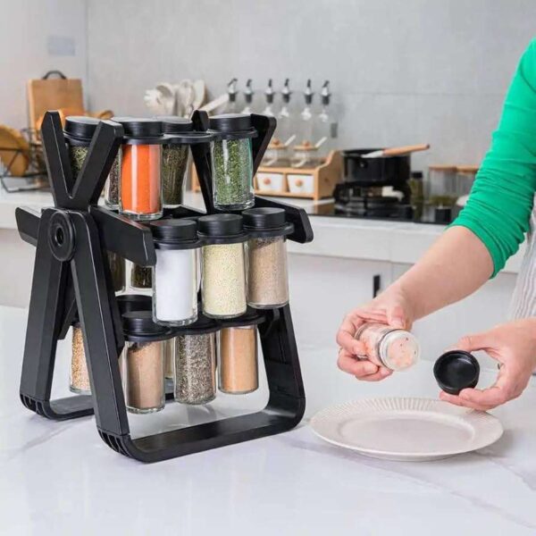 18-Piece Rotating Spice Rack for an Organized Kitchen